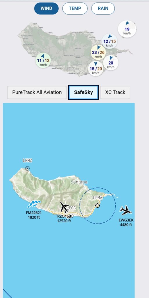 First time a paraglider and an airplane share the live map