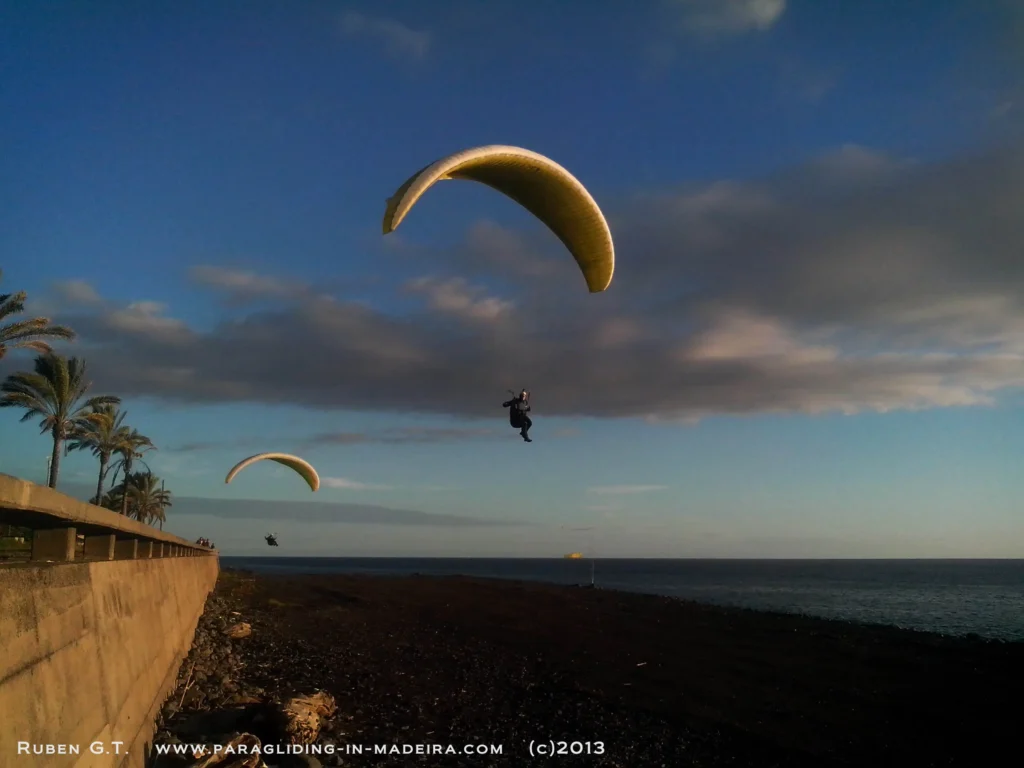 Flybus paragliding madeira 2013