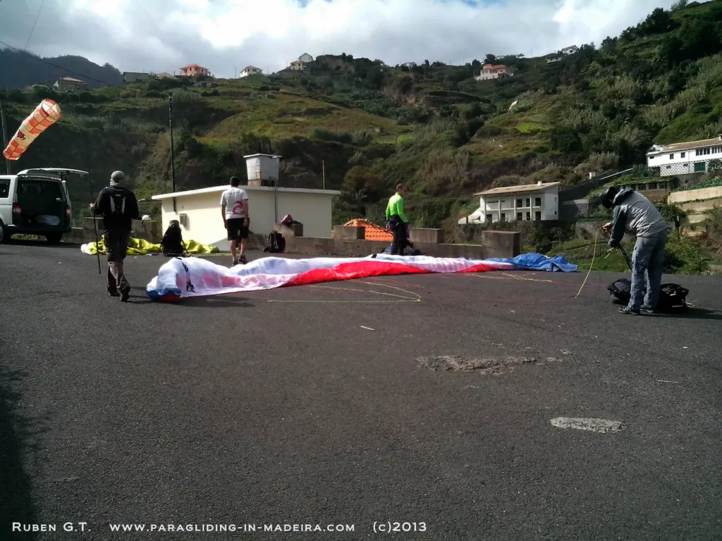 Flybus paragliding madeira 2013