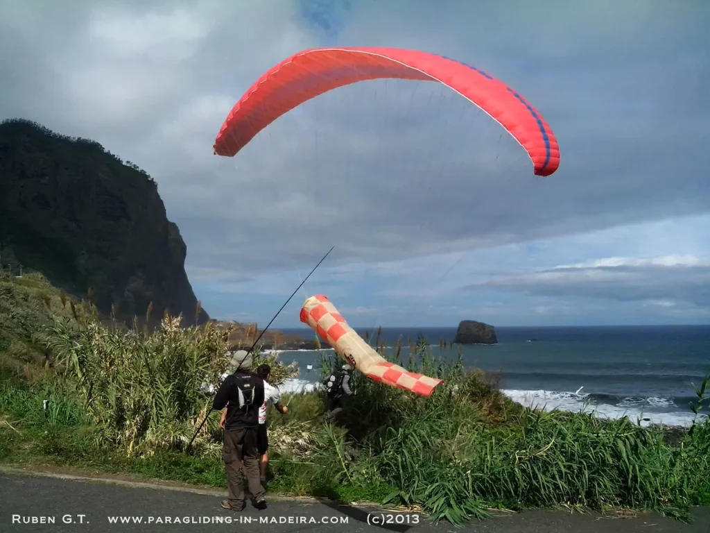 Flybus paragliding madeira 2013