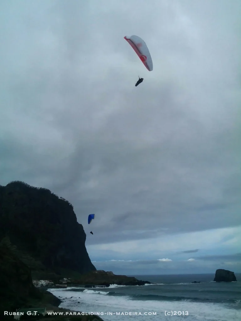 Flybus paragliding madeira 2013