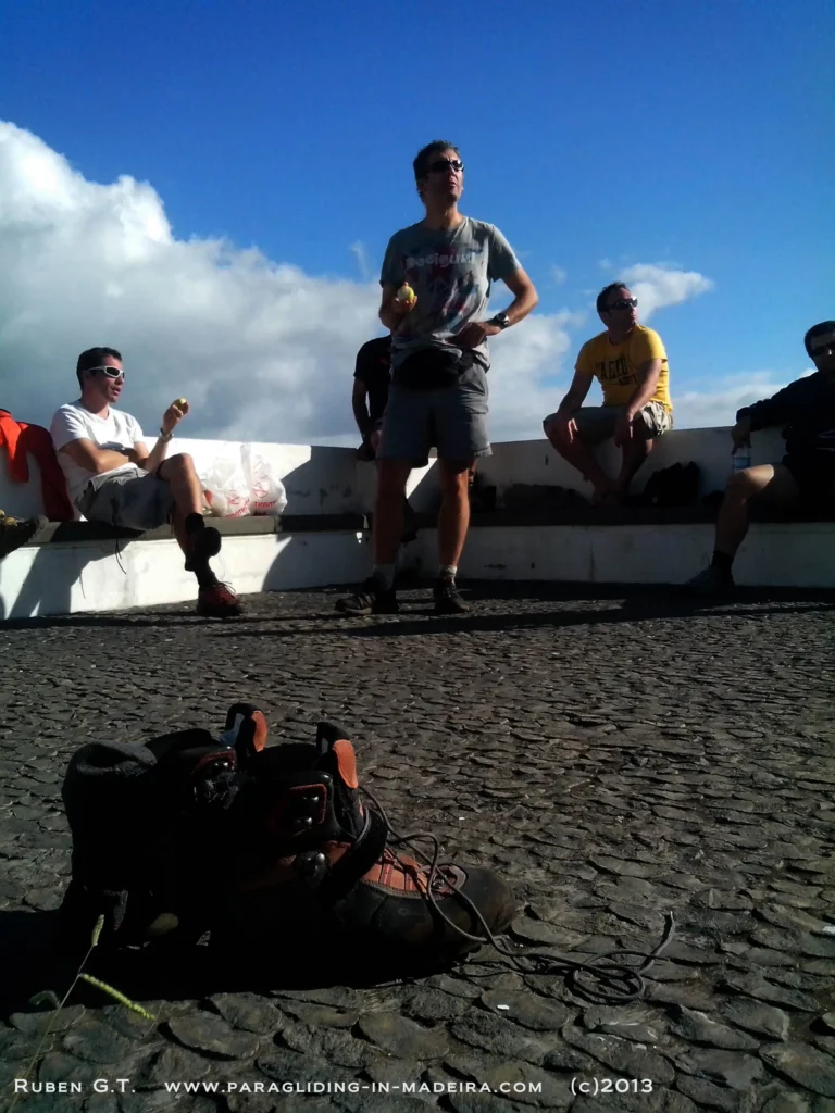 Flybus paragliding madeira 2013