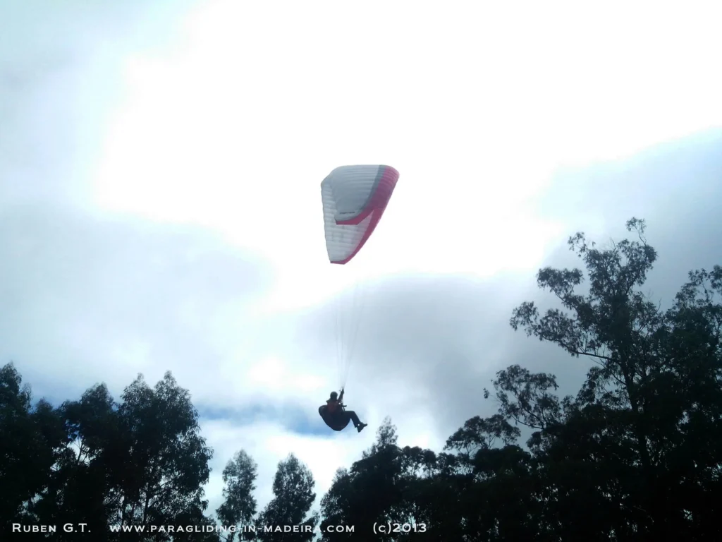 Flybus paragliding madeira 2013