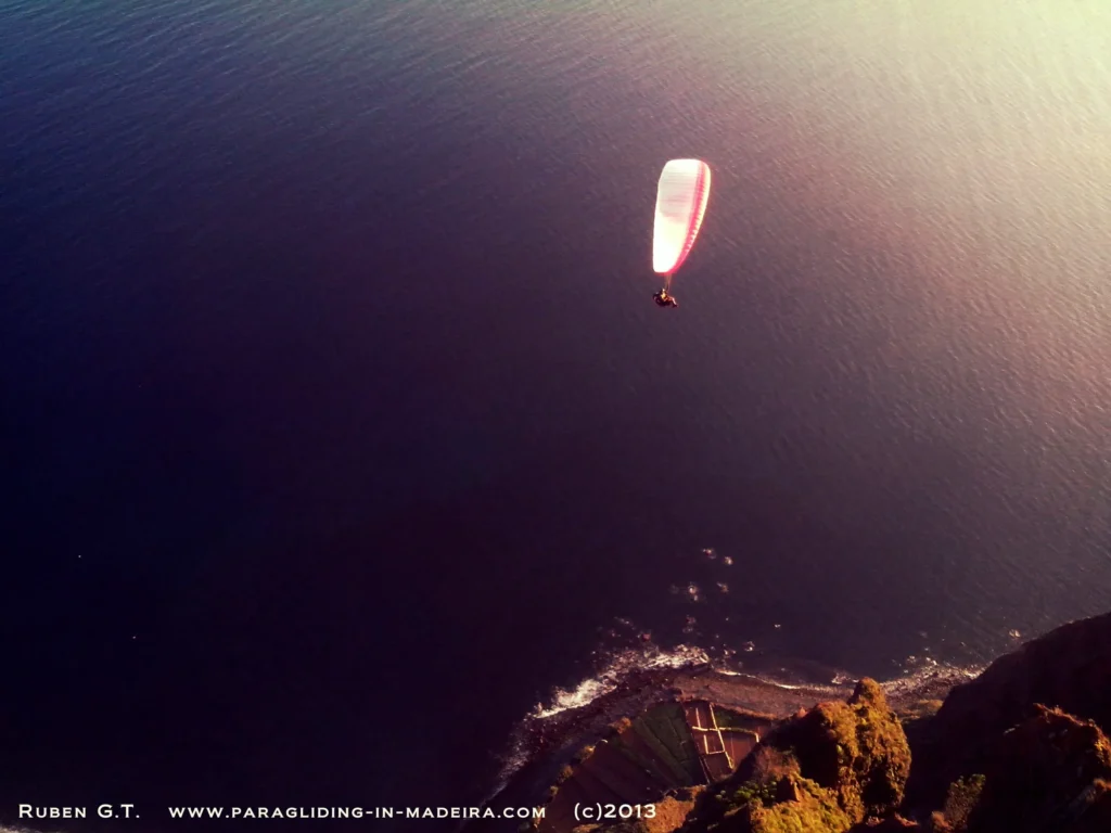 Flybus paragliding madeira 2013