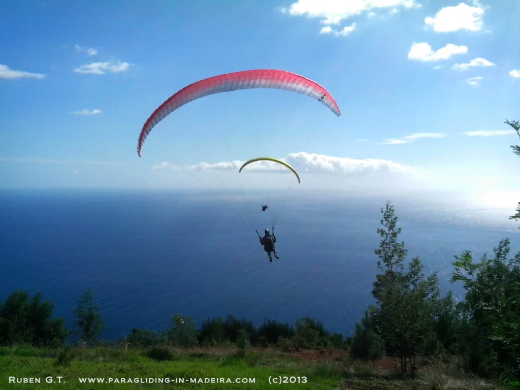 Flybus paragliding madeira 2013