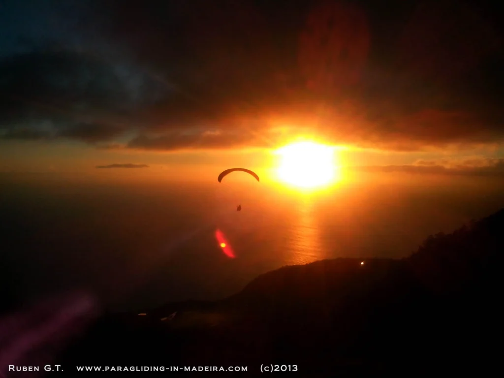 Flybus paragliding madeira 2013